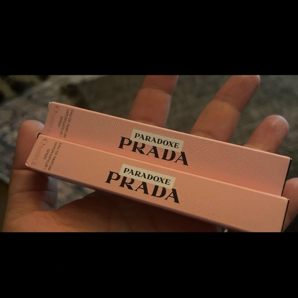 Prada Paradoxe travel sprays - Picture 1 of 2
